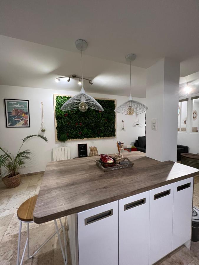 Mourillon Apartment Тулон Екстериор снимка
